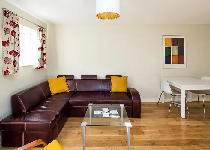 Fantastic Stay In Canary Wharf - 2 Bedrooms