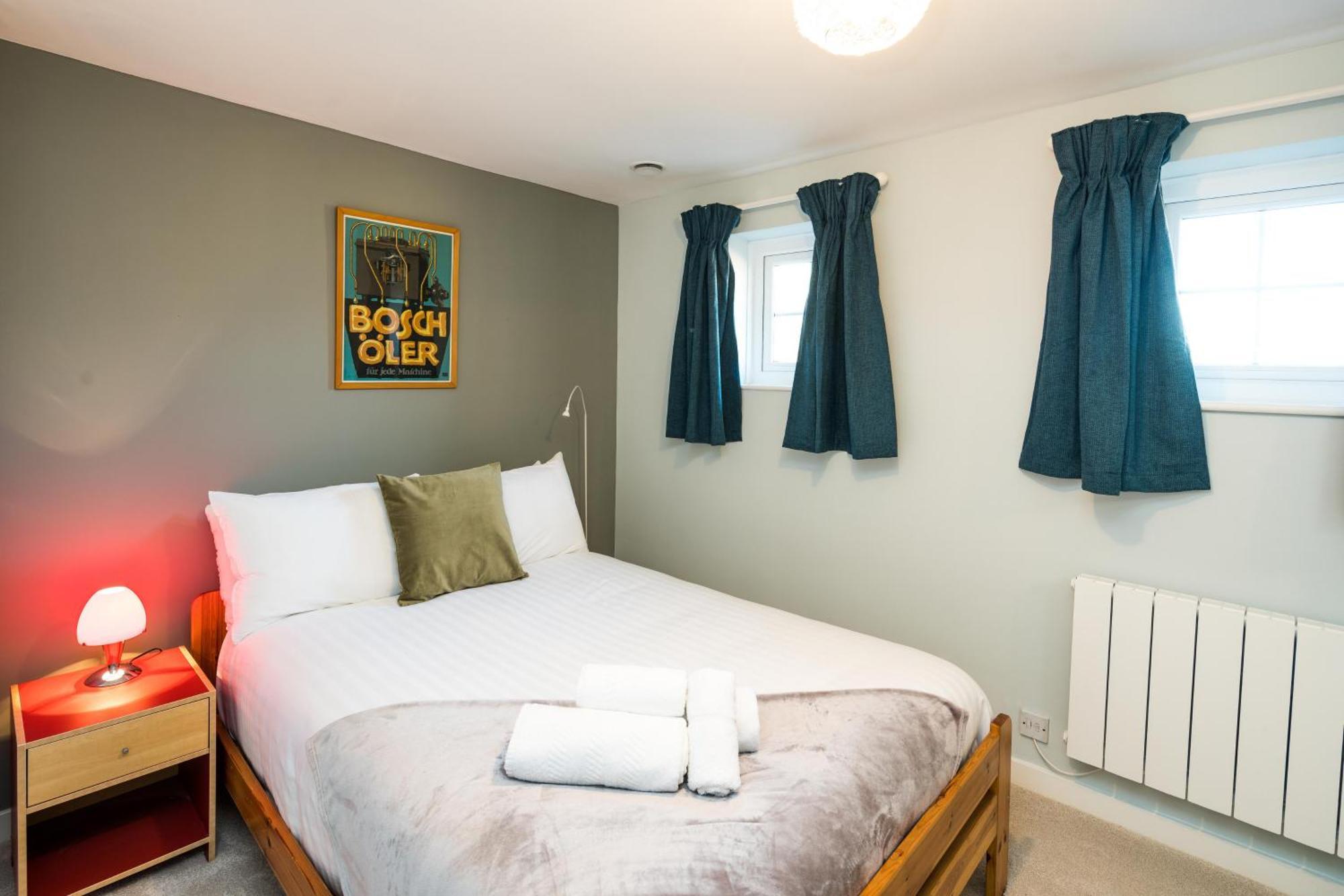 Fantastic In Canary Wharf - 2 Bedrooms * Londen